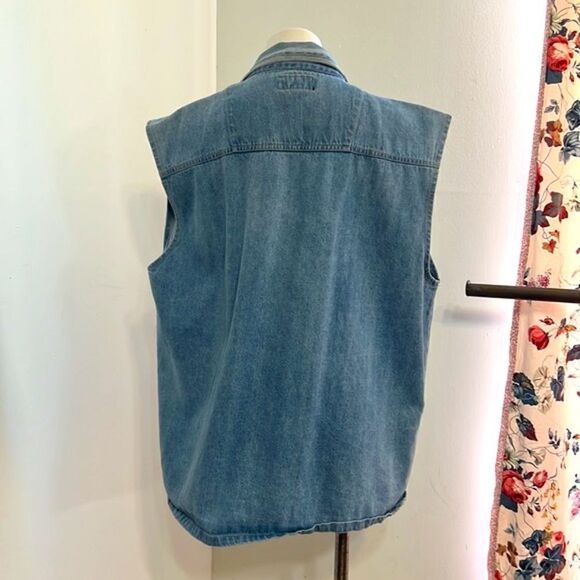 Oversized denim vests - Picture 6 of 10